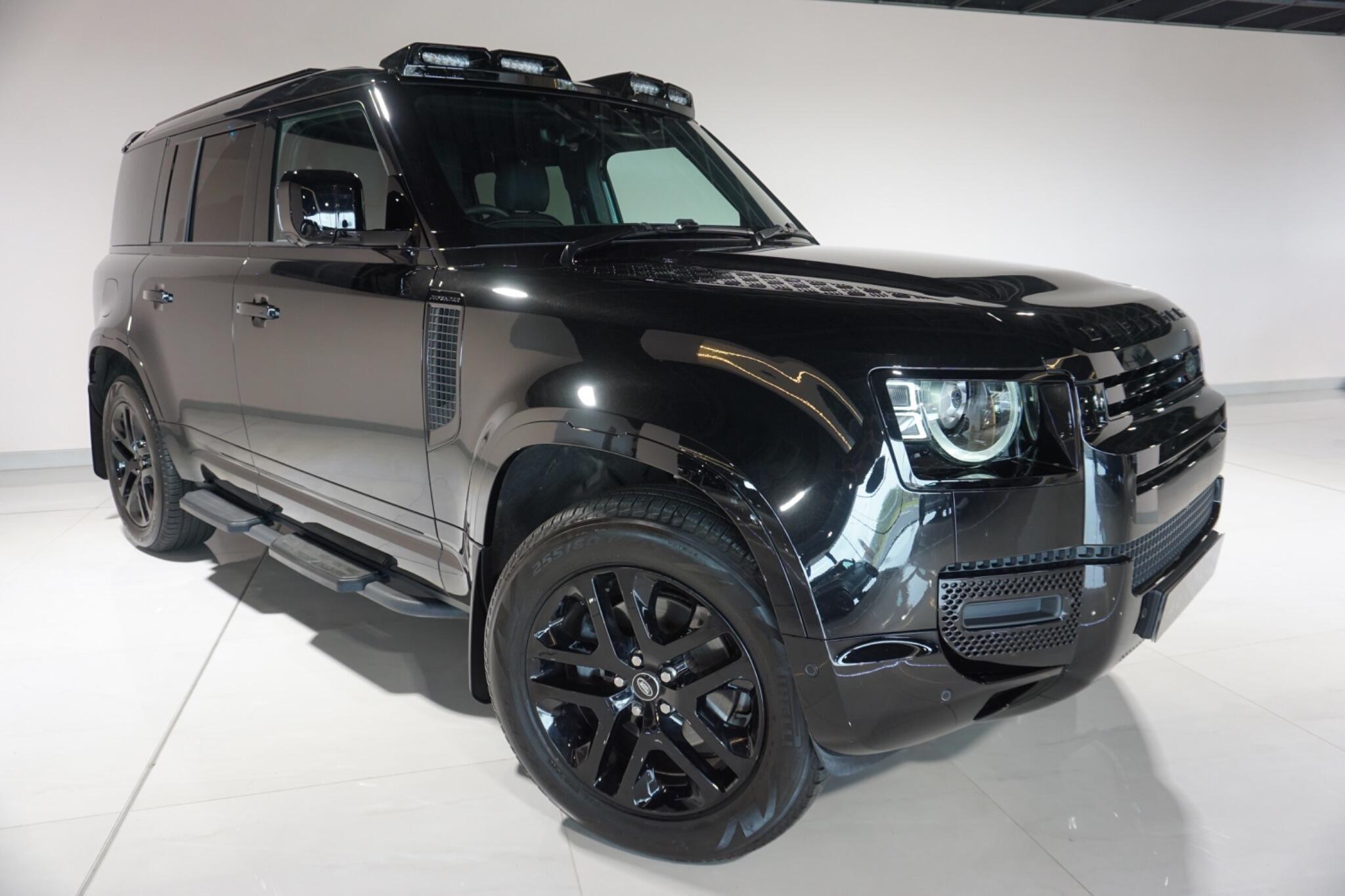 Land Rover Defender 110 3.0 D250 MHEV S Hard Top SUV 5dr Diesel Auto 4WD MWB Euro 6 (s/s) (250 ps)